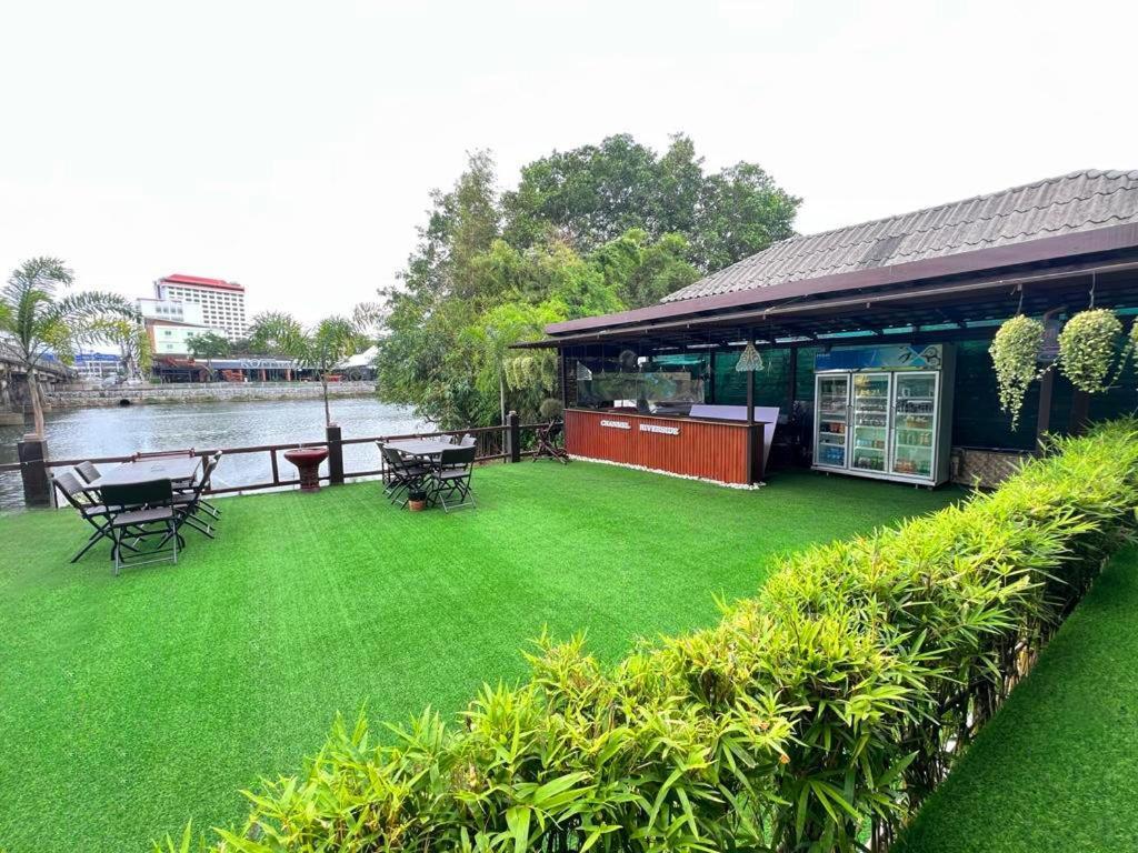 Chanmel Riverside Chanthaburi Zewnętrze zdjęcie