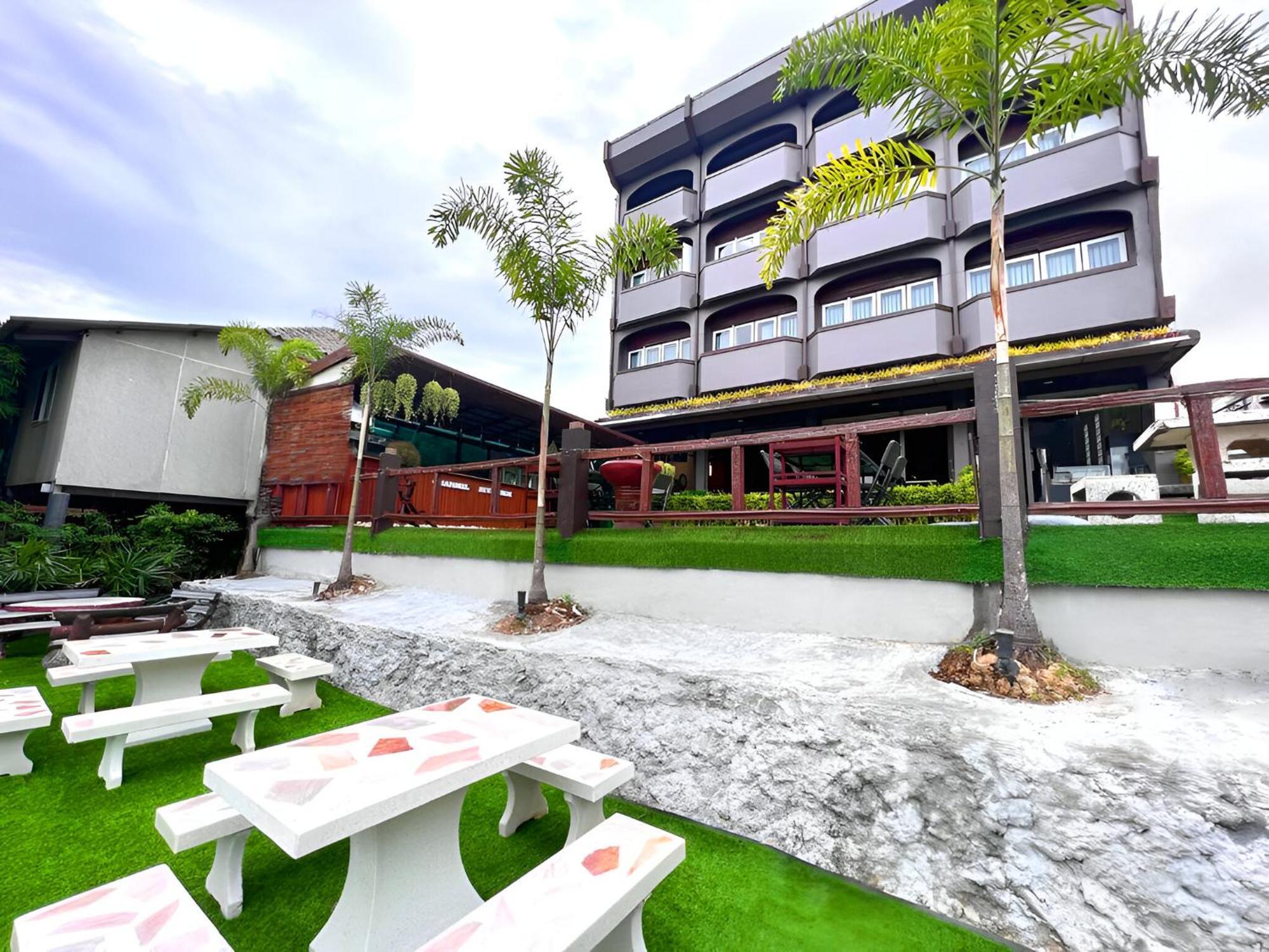 Chanmel Riverside Chanthaburi Zewnętrze zdjęcie